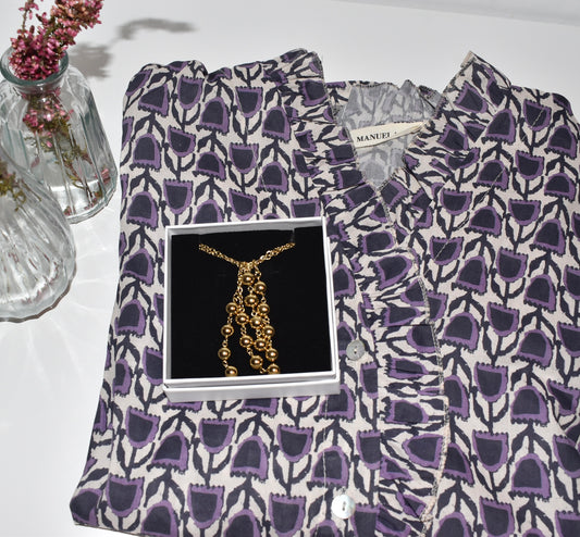 PACK BLUSA NORA + COLGANTE MADONNA